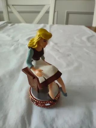 Figura Disney Cenicienta