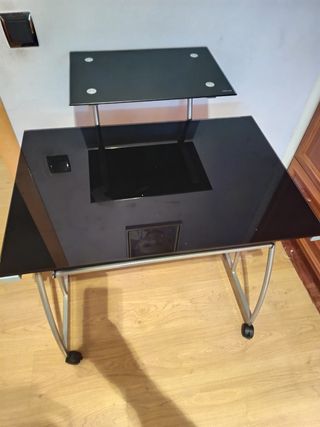 Mesa escritorio cristal y metal