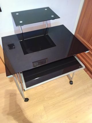 Mesa escritorio cristal y metal