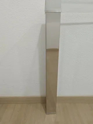 Escritorio cristal moderno patas metal