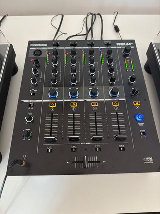 Reloop RMX 44 BT Mezclador DJ