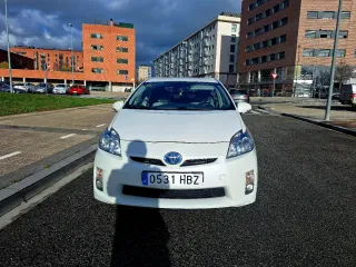 Toyota Prius 2011
