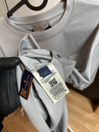 Camiseta Louis Vuitton Gris
