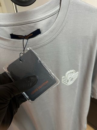 Camiseta Louis Vuitton Gris