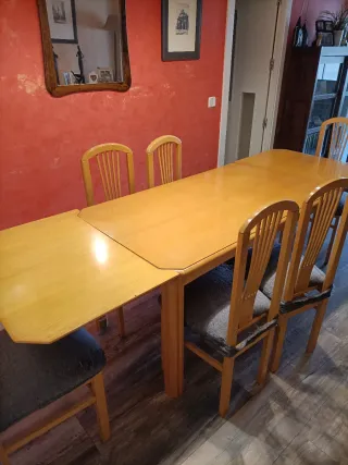 Mesa comedor extensible y 6 sillas madera