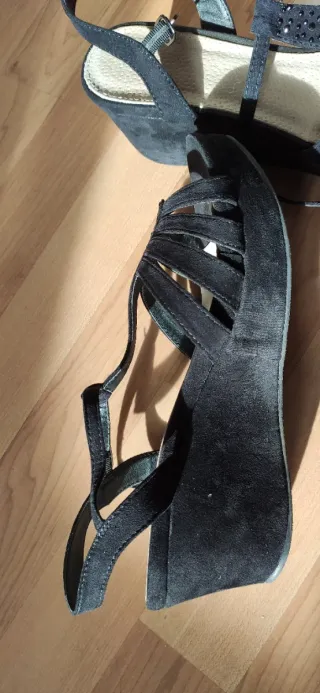 Sandalias Foxy Up fiesta negras con pedrería