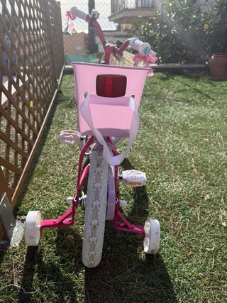 Bicicleta infantil rosa 14” usada 1 día