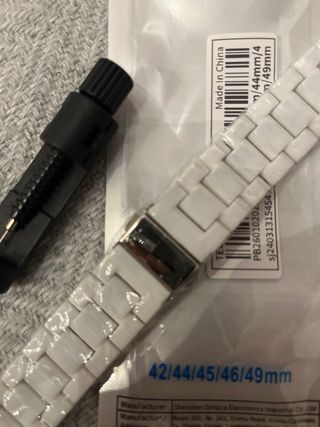 Accesorios iPhone: Fundas y Correa