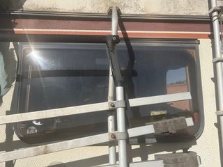 Ventana trasera autocaravana Hymer 1987