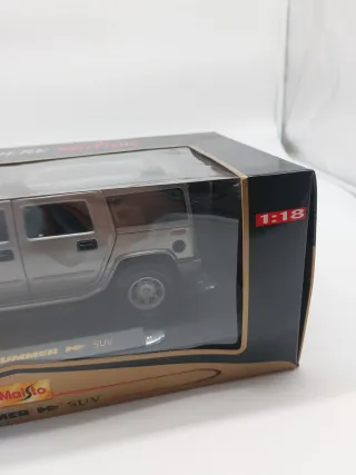 Maisto Hummer H2 SUV 1/18