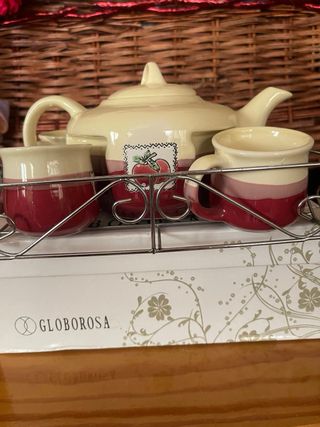 Juego de té cerámica beige y rojo