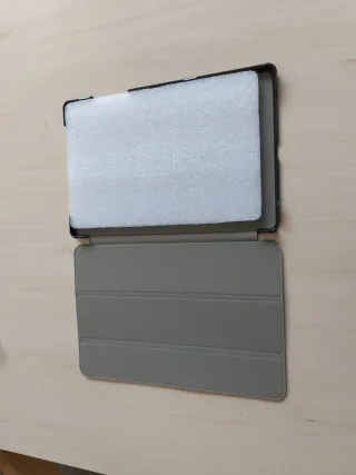 Funda para tablet con diseño de bosque