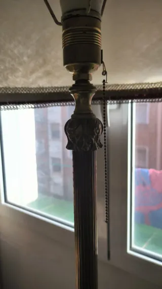 Lampada da terra vintage in metallo dorato altezza 175