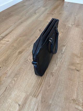 Maletín Guess Negro