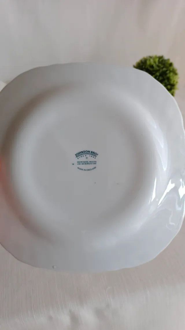 2 Piatti Johnson Bros Porcellana Fiori