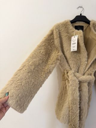 Abrigo pelo Zara Talla M