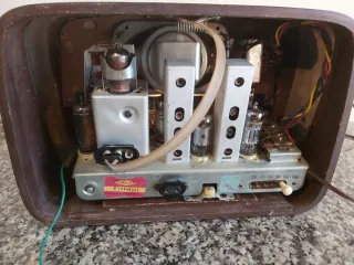 Radio Telefunken Mignonette FM-OM-fono funzionante