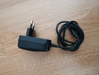 Nintendo Switch Azul y Rojo, con accesorios juegos