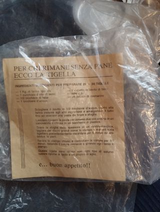 Teglia per tigelle antiaderente