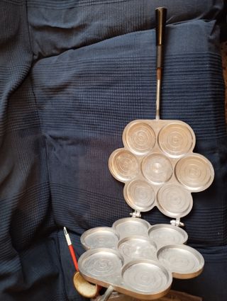 Teglia per tigelle antiaderente