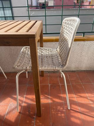 Conjunto sillas terraza/interior beige y marrón