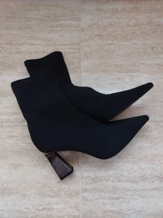 Tacones Bershka negro talla 37