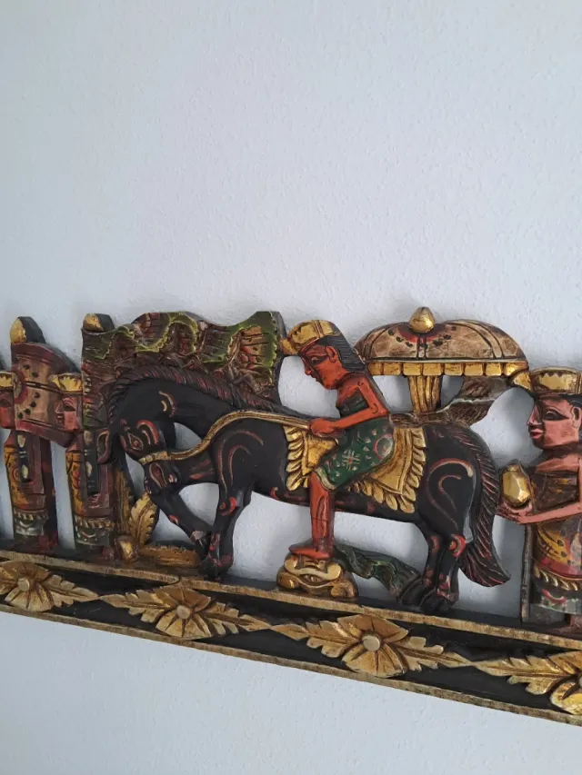 Madera tallada Indonesia