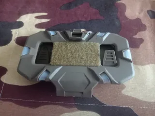 JUGGERNAUT PARA ACOPLAR EL MOVIL AL CHALECO.