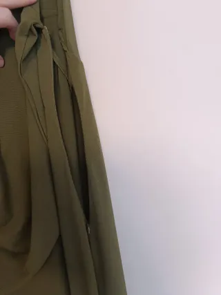 Vestido largo drapeado verde