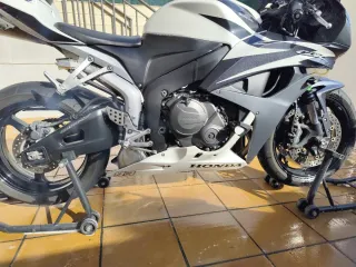 Honda CBR600RR 2007 - 42.000 km