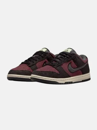Nike Dunk Low SE CC – Gris y Negro. Talla 38.5