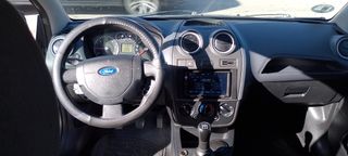 Ford Fiesta 2007 tdci ITV pegatina B
