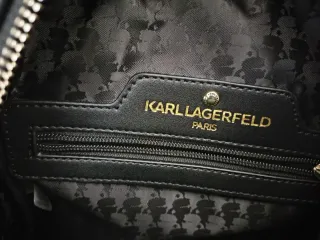 Mochila Karl Lagerfeld Preta