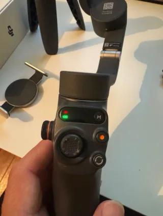 DJI Osmo Mobile 6 Gimbal para móvil