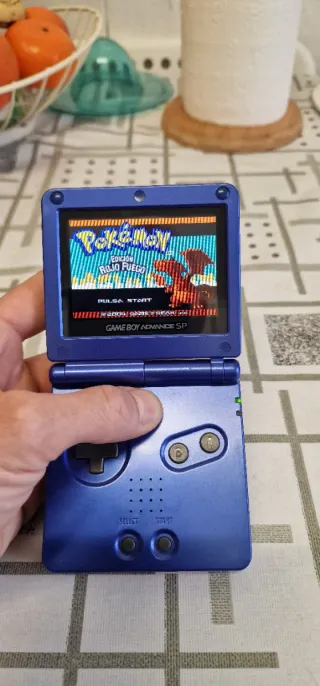 Game Boy Advance SP 101 Pokémon Cristal+Rojo Fuego