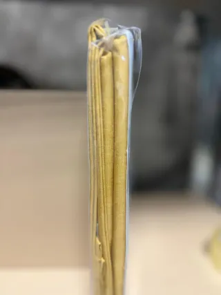 Cortinas Ocre Ojal 168x137cm (Par) Nuevas