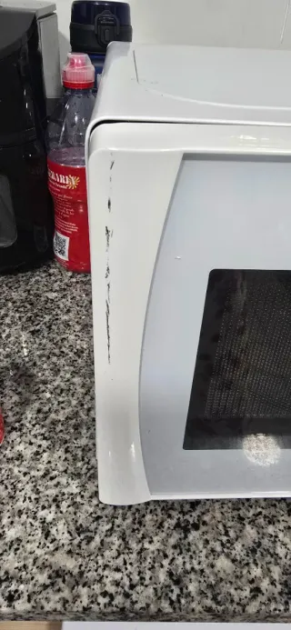 Microondas Candy 20L Blanco