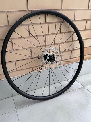 Ruedas RODI 622x19C con núcleo y discos