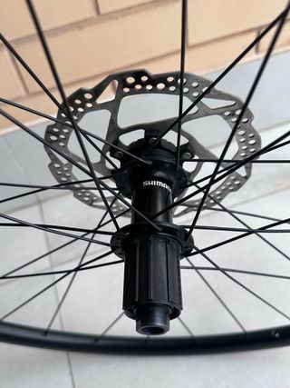 Ruedas RODI 622x19C con núcleo y discos