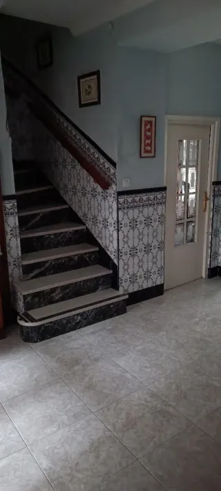 Se vende casa centrica