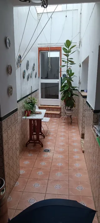 Se vende casa centrica