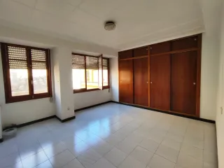 Piso a reformar en Sax