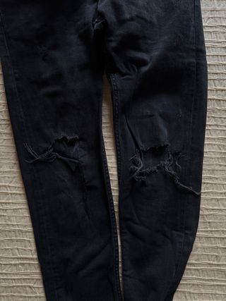 Jeans Skinny Strappati – Terranova – Taglia ITA 44
