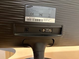 Pantalla Samsung S22D300 Negra