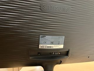 Pantalla Samsung S22D300 Negra