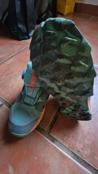 Botas de niño con cierre BOA