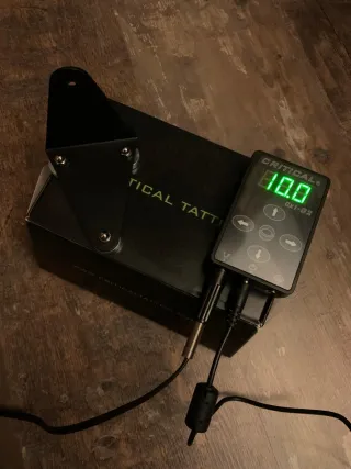 Maquina tatuar PROTON/fuente alimentación critical