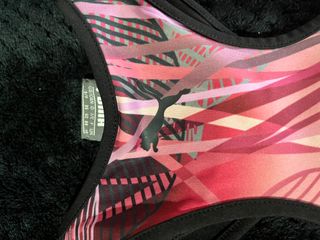 Top deportivo Puma multicolor