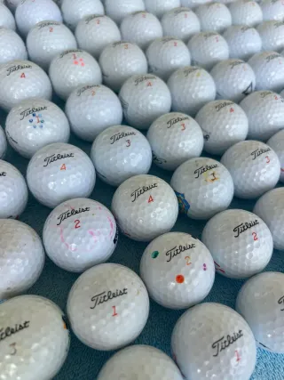 100 BOLAS DE GOLF TITLEIST