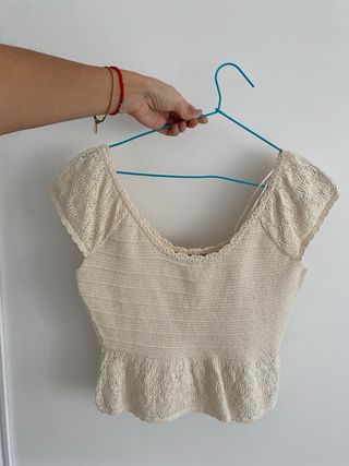 Top crudo de crochet de Zara